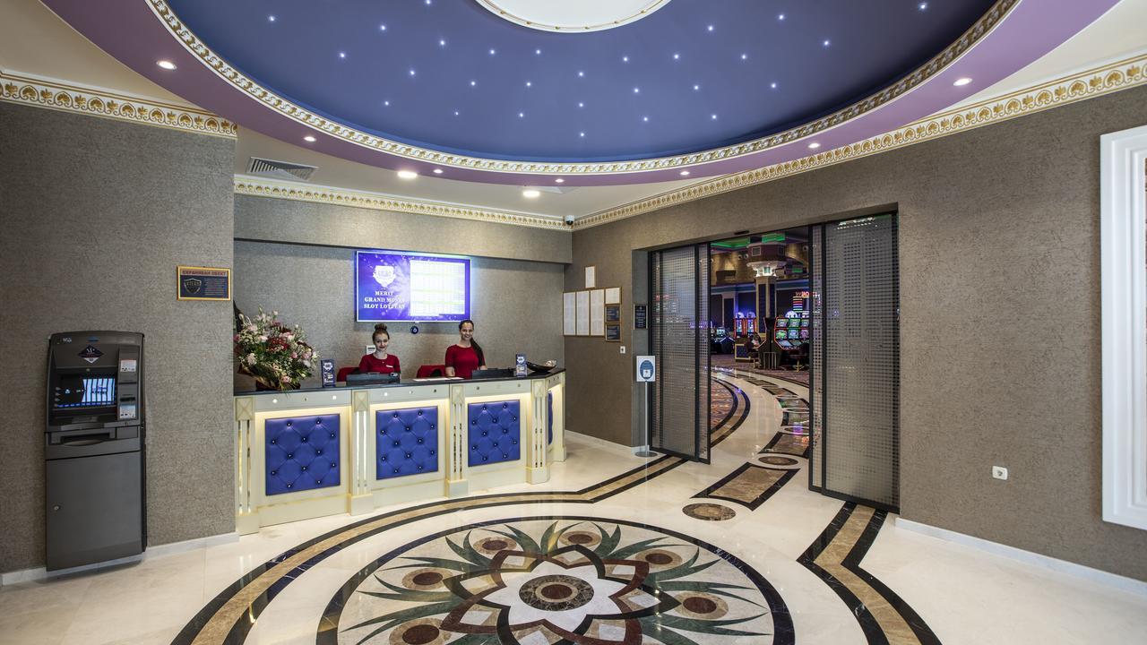 Merit Grand Mosta Spa Hotel & Casino 스빌렌그라드 외부 사진