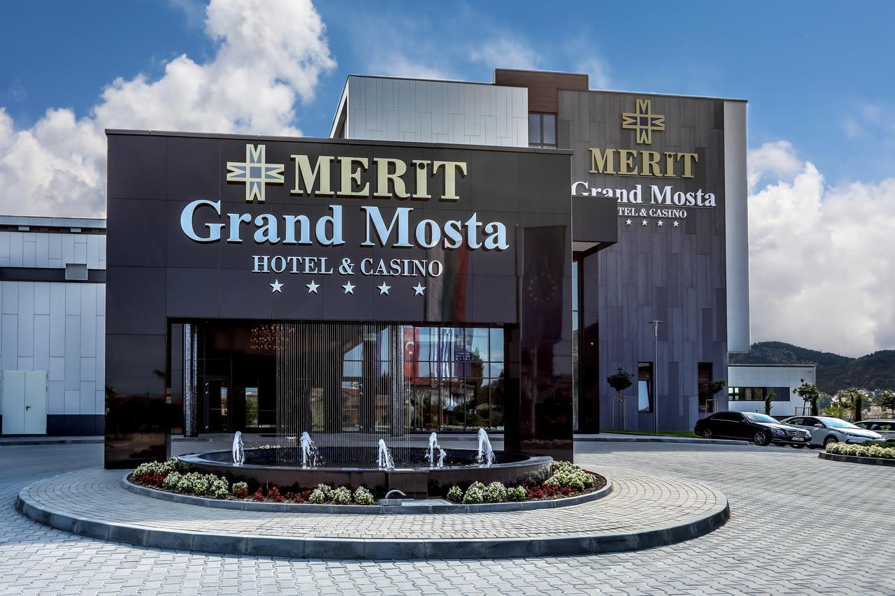 Merit Grand Mosta Spa Hotel & Casino 스빌렌그라드 외부 사진